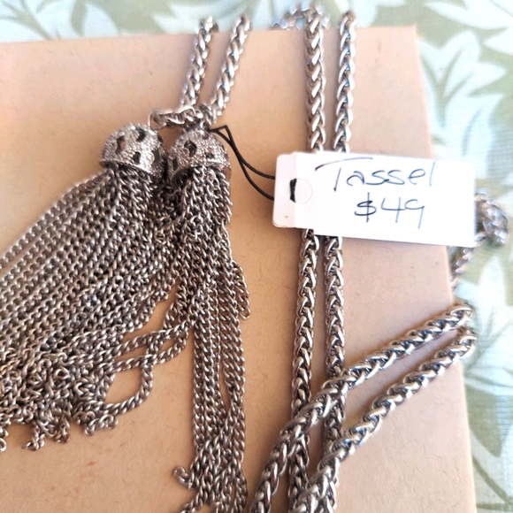 Premier Designs Jewelry - Ladies necklace